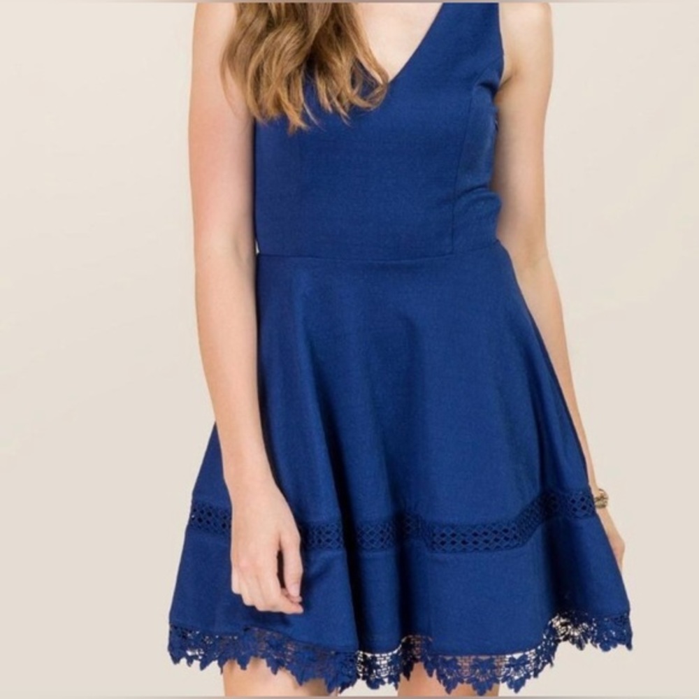 Francesca’s Miami Crochet Sleeveless Cobalt Blue‎ Dress Size Small